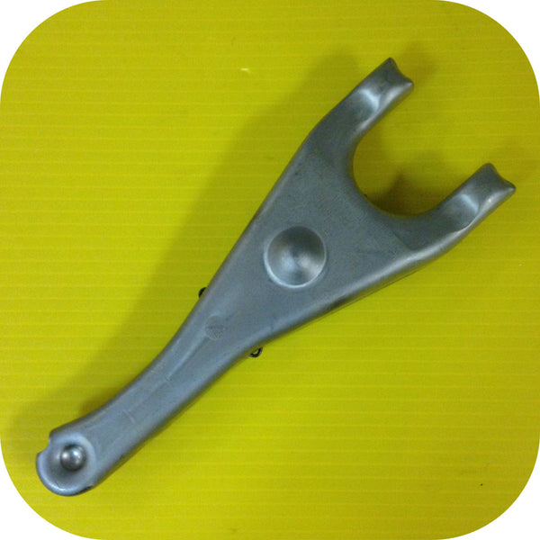 Clutch Release Arm Toyota Pickup Truck 4Runner Tacoma 2.7 22R 22RE 22REC T100-0
