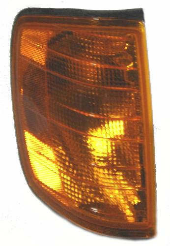 RIGHT AMBER TURN SIGNAL LIGHT for Mercedes 260e 300e 400 500 te d 124 86-93