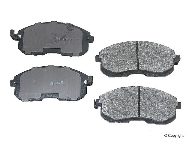 Front Disc Brake Pads for Nissan Maxima Sentra Versa Altima Cube Juke Suzuki SX4-0