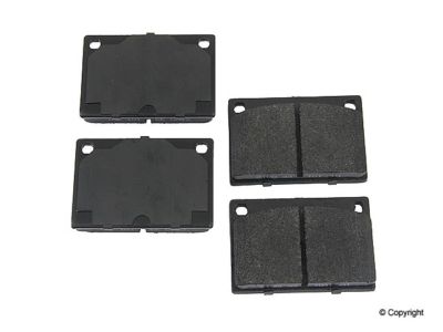 Front Disc Brake Pads for Volvo 140 160 240 260 Girling-0