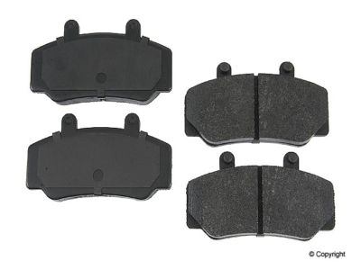 Front Disc Brake Pads Volvo 740 760 780 TURBO 85-90-0
