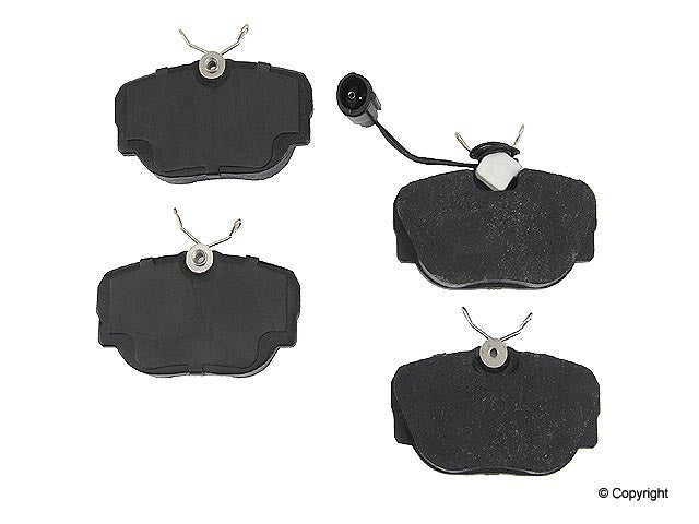 Front Disc Brake Pads BMW 318 325 e es i is iC ix E30-0