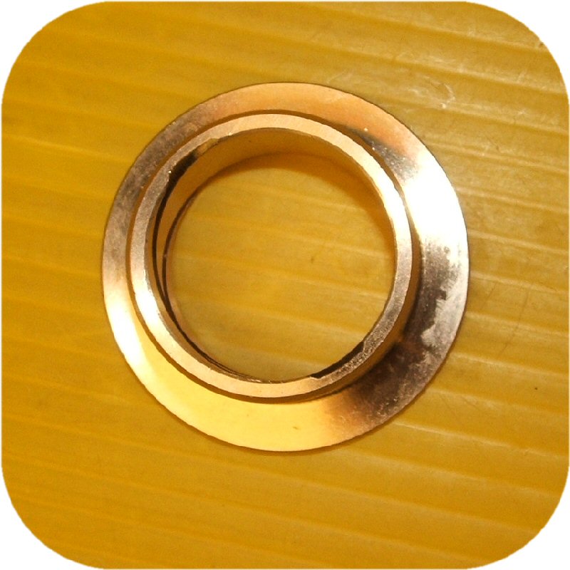 Inner Axle Knuckle Bushing Land Cruiser FzJ80-18805