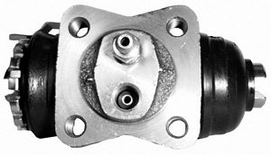 Rear Brake Wheel Cylinder 9/71-7/80 Land Cruiser FJ40 LEFT REAR Upper-0